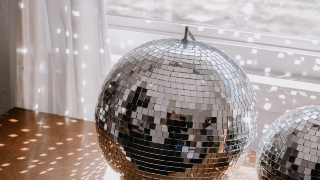 Download gratis mønster til discodragt