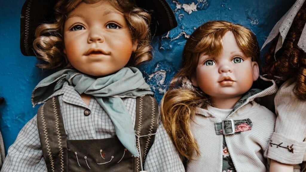 Download gratis mønster til Barbie dukketøj